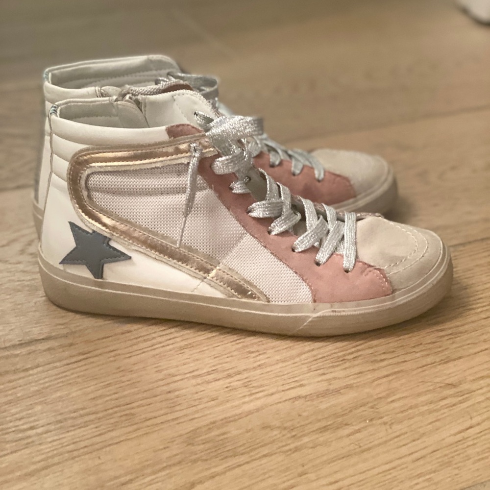 ShuShop Roxanne High Tops Size 8- used